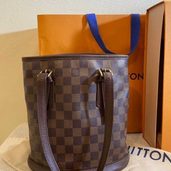 LOUIS VUITTON BUCKET BAG AUTHENTIC - Picture 8 of 15